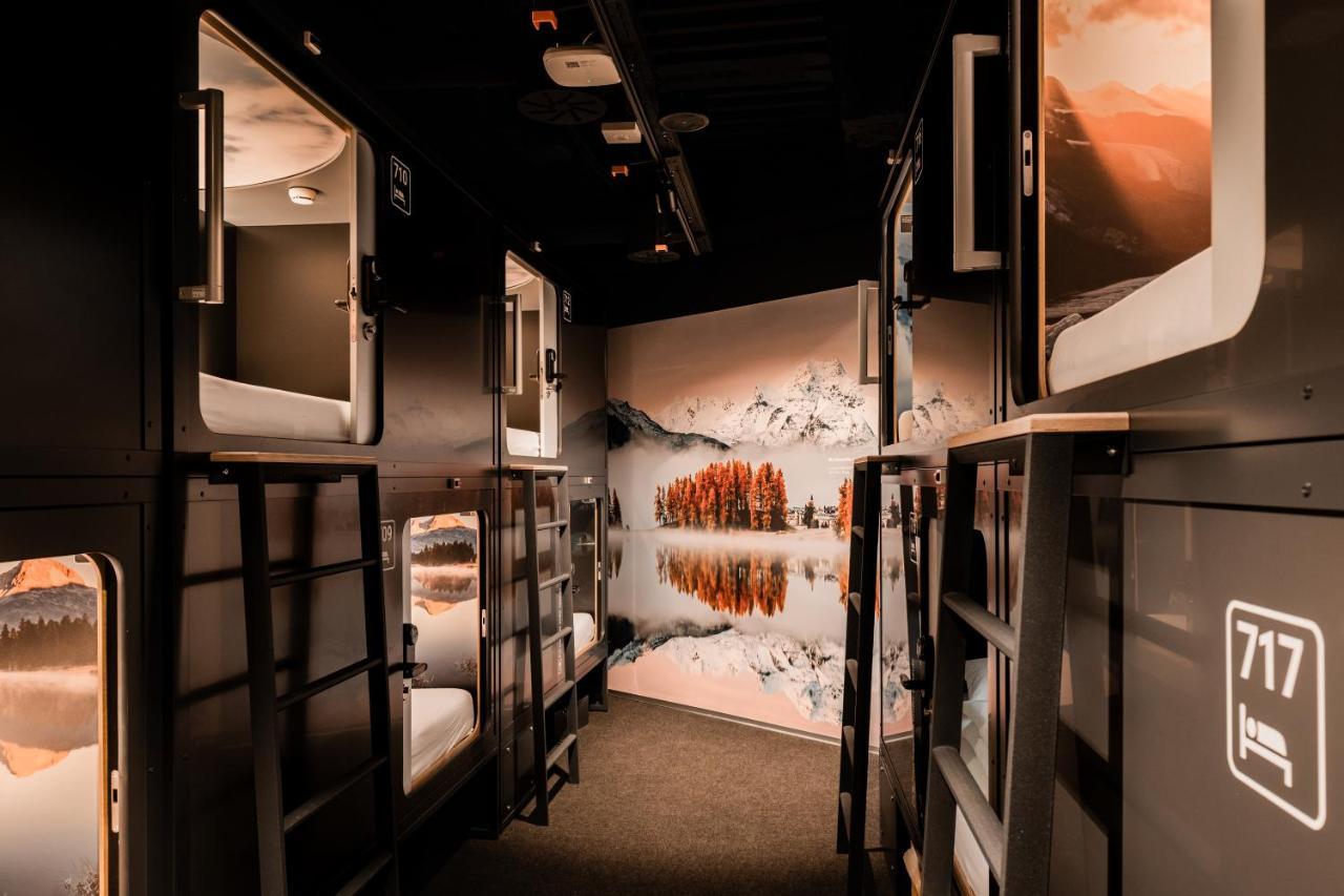 Hotel Capsule - Zurich Airport Kloten